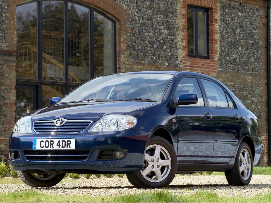 Toyota Corolla Sedan (UK) '2004